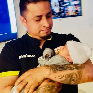 Meet your Posher, Leonel